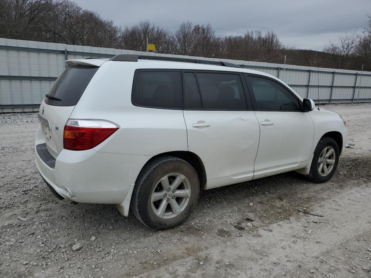 2009 Toyota Highlander - Image 3