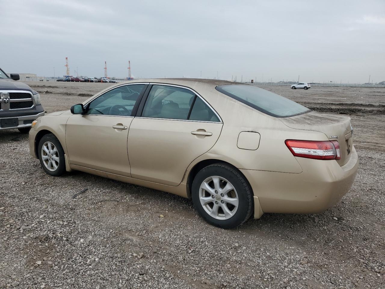 2011 Toyota Camry - Image 2