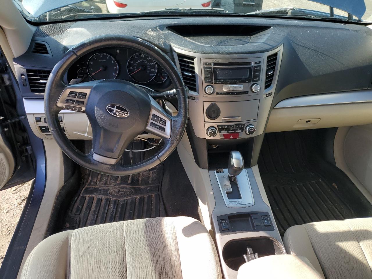 2013 Subaru Outback - Image 8