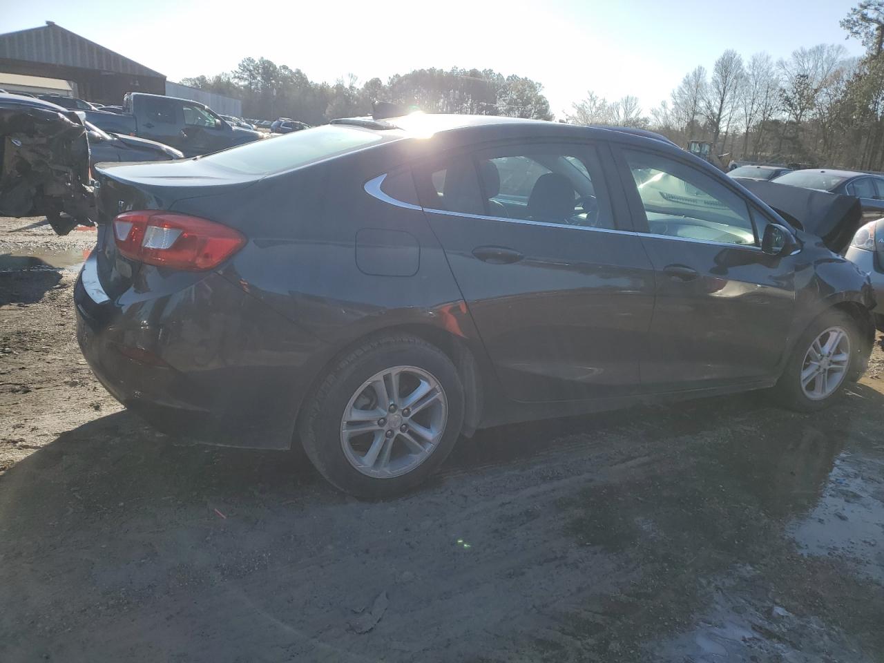 2016 Chevrolet Cruze - Image 3