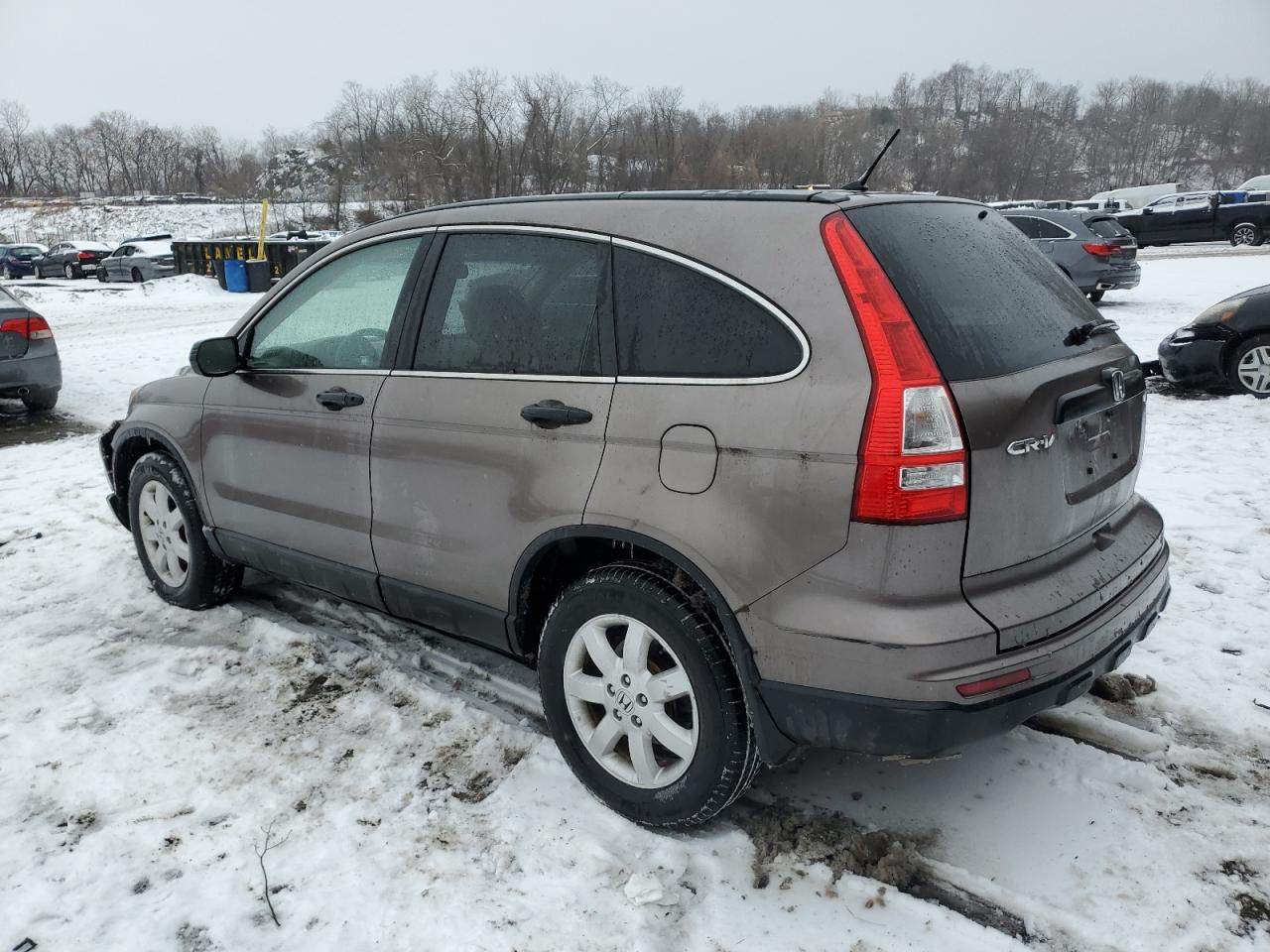 2011 Honda CR-V - Image 2