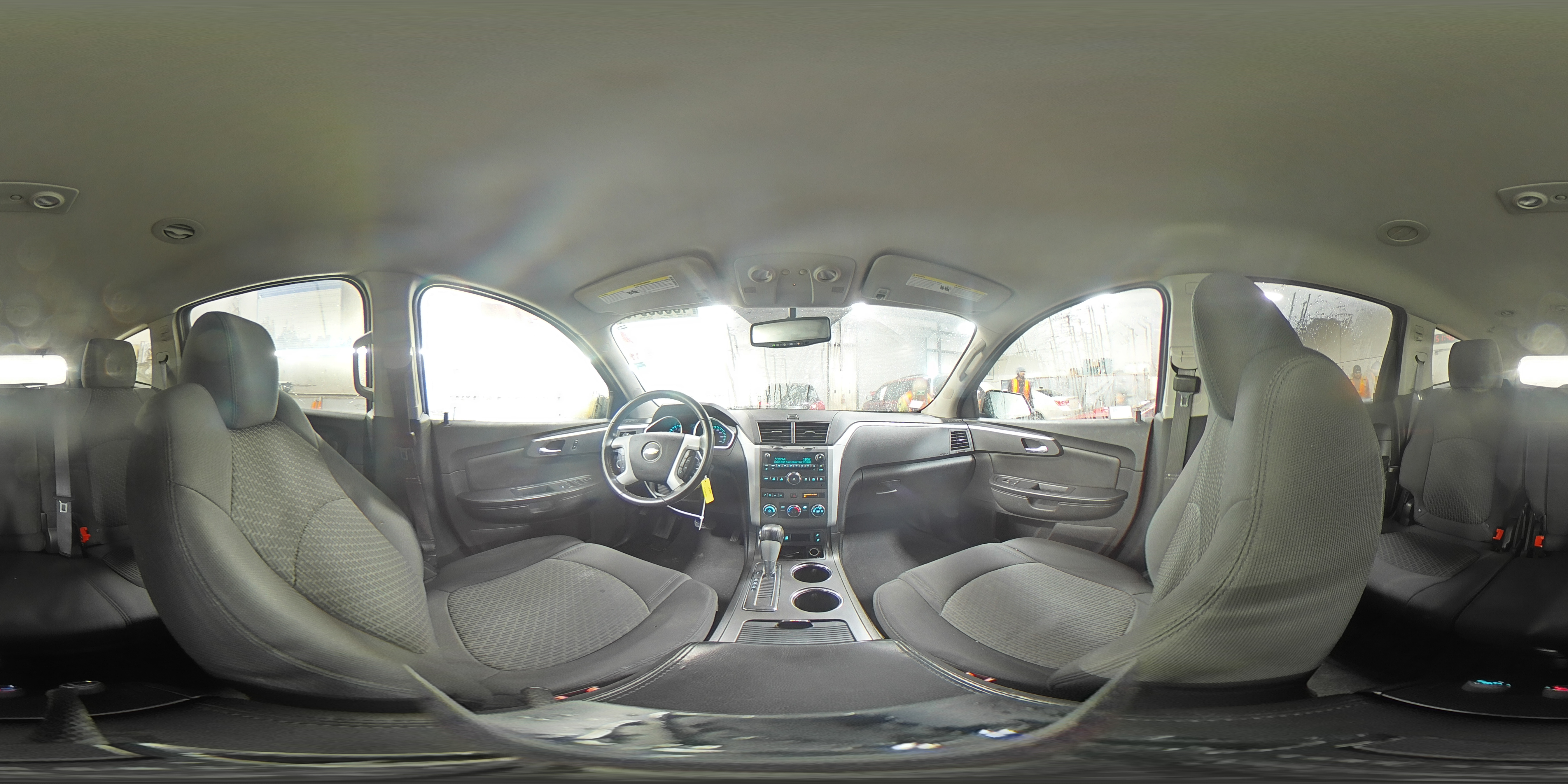 2012 Chevrolet Traverse - Image 15