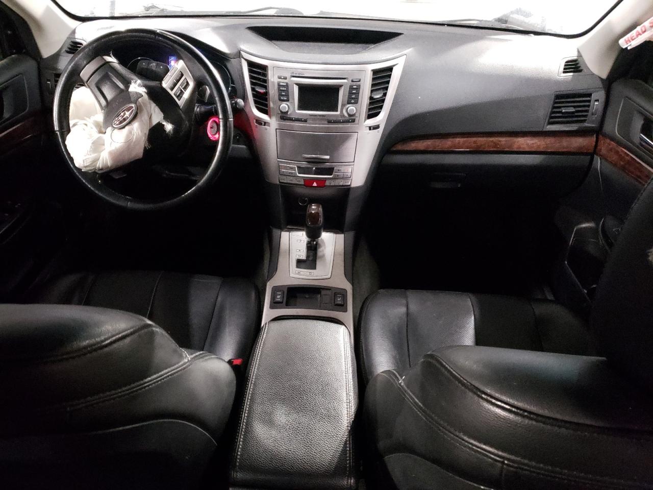 2014 Subaru Legacy - Image 8