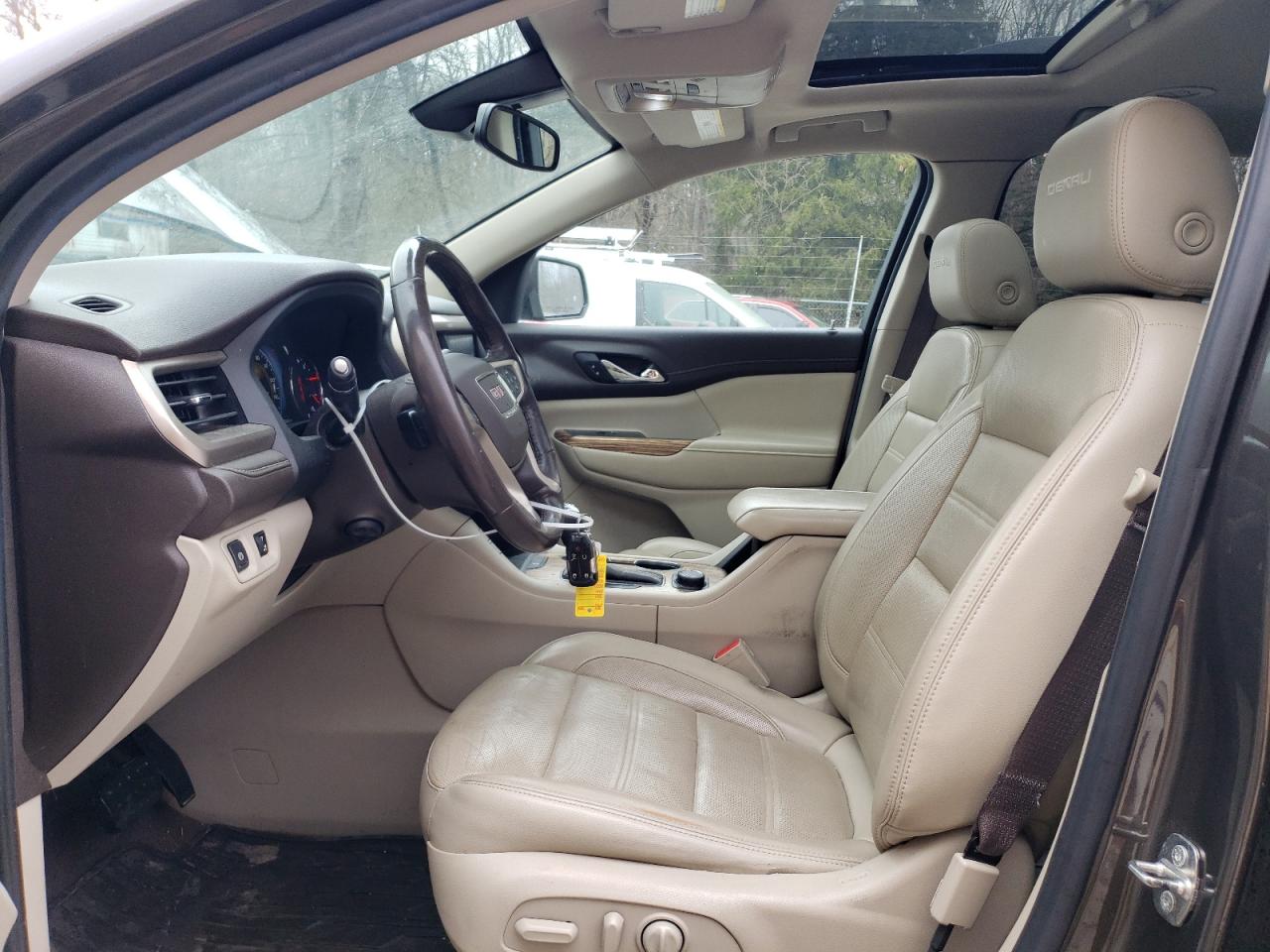 2019 GMC Acadia - Image 7