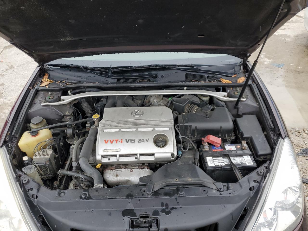 2003 Lexus ES - Image 11