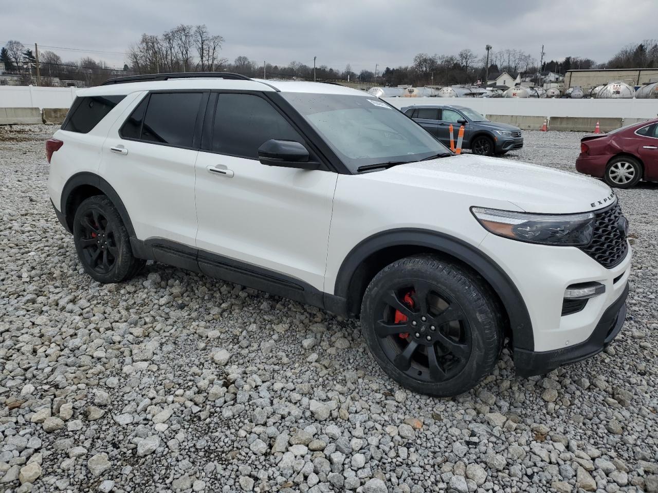 2022 Ford Explorer - Image 4