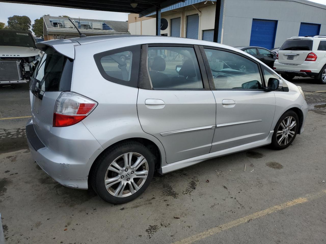 2011 Honda Fit - Image 3