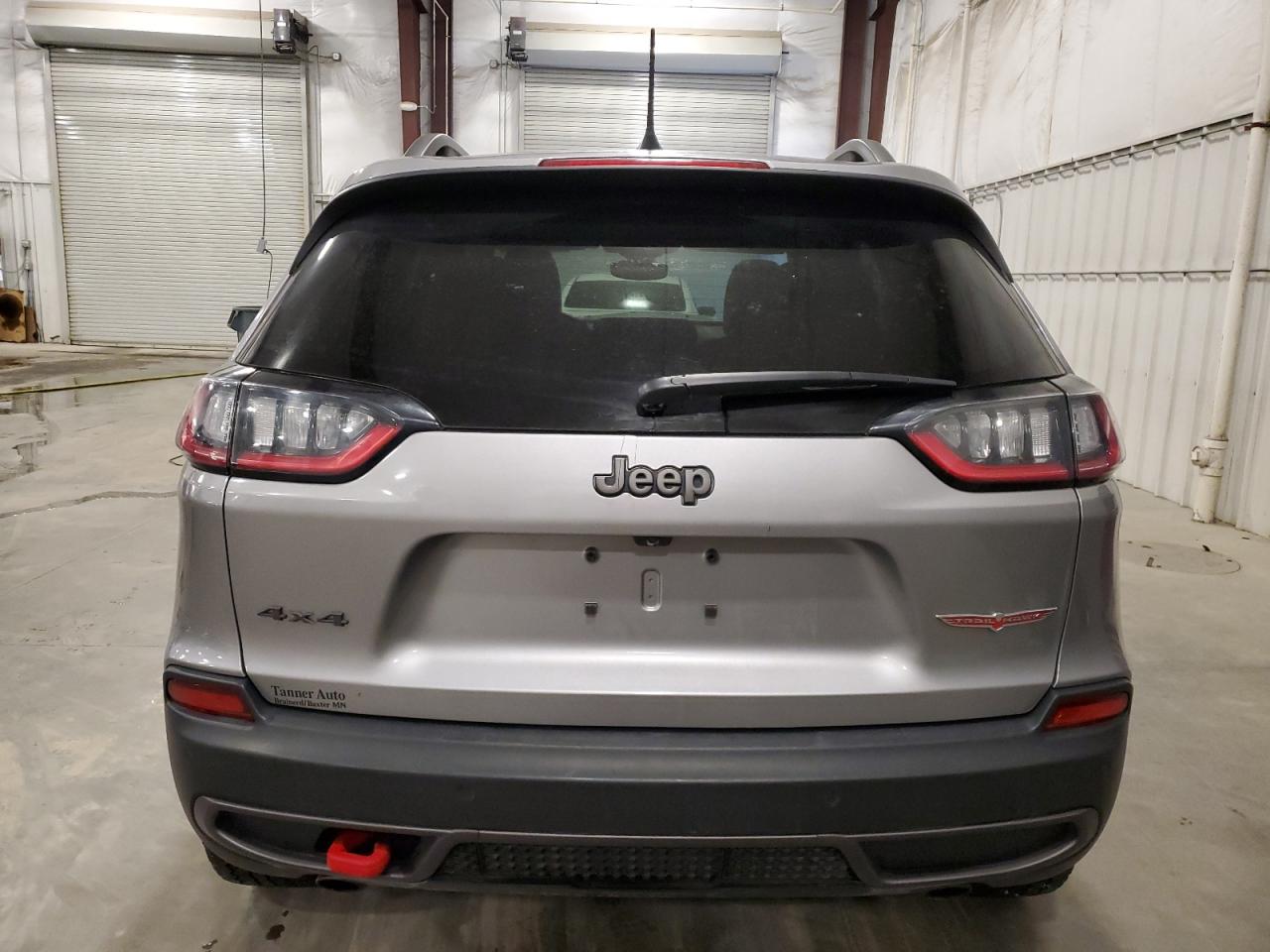 2019 Jeep Cherokee - Image 6