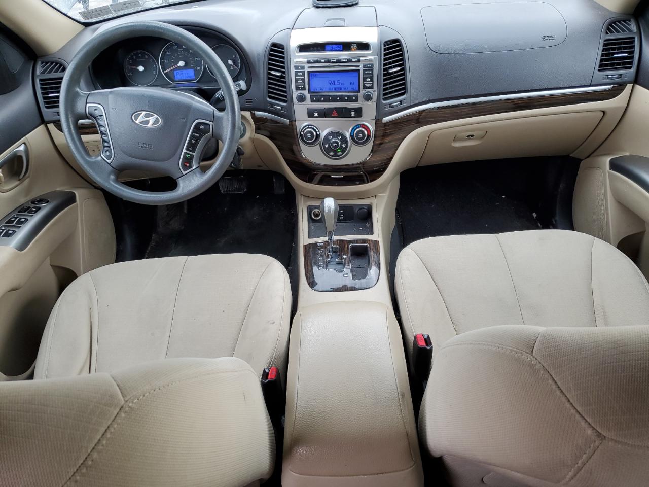 2011 Hyundai Santa Fe - Image 8