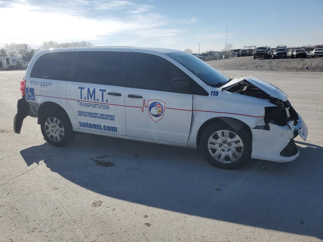 2019 Dodge Caravan - Image 4