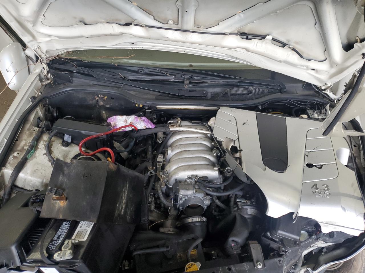 2002 Lexus LS - Image 12