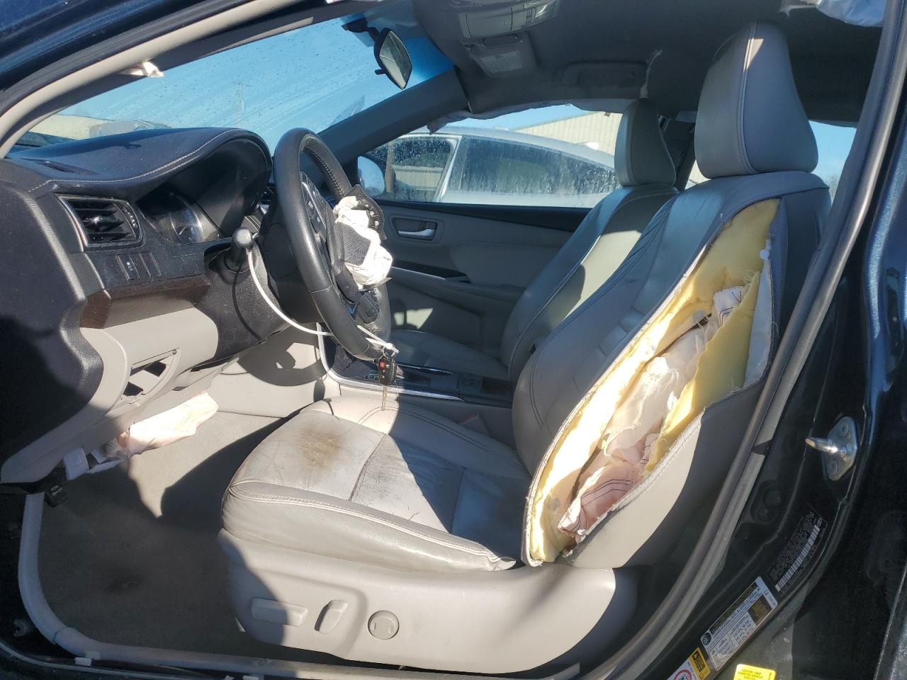 2015 Toyota Camry - Image 7