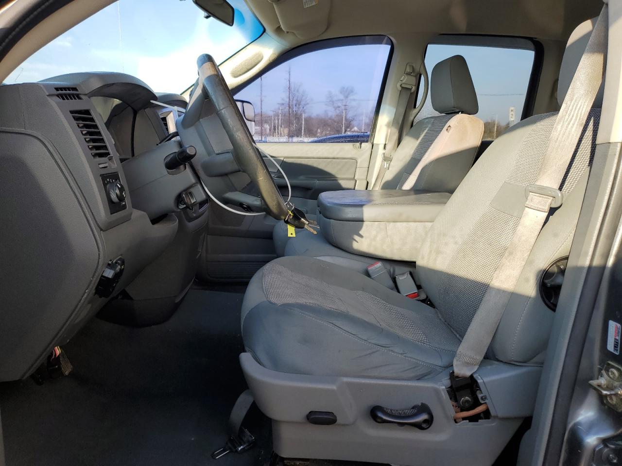 2007 Dodge RAM - Image 7