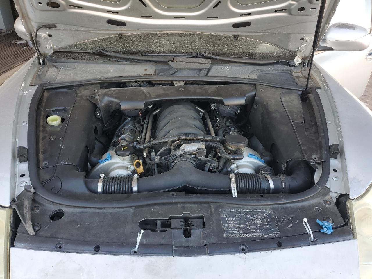 2005 Porsche Cayenne - Image 11