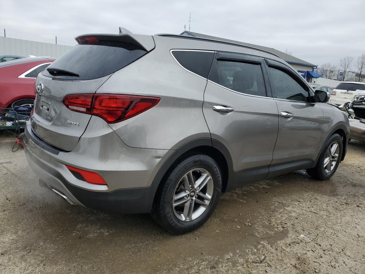 2018 Hyundai Santa Fe - Image 3