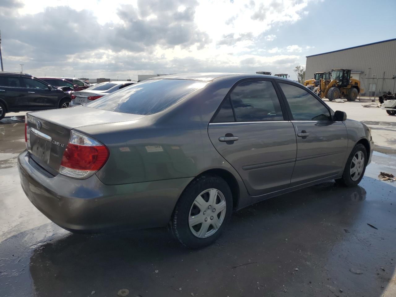 2006 Toyota Camry - Image 3