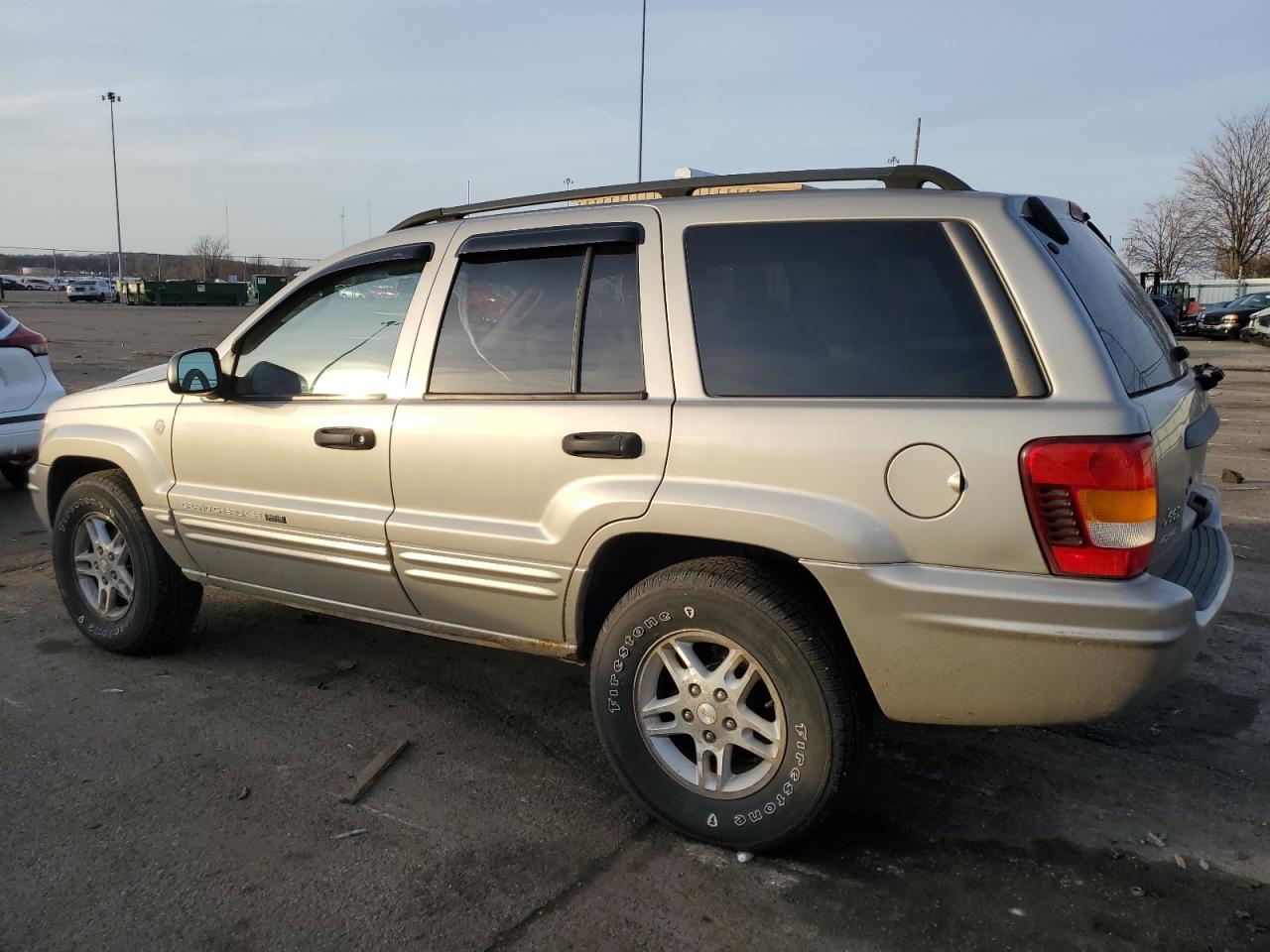 2004 Jeep Grand Cherokee - Image 2