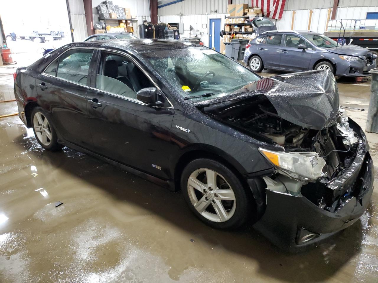 2014 Toyota Camry - Image 4