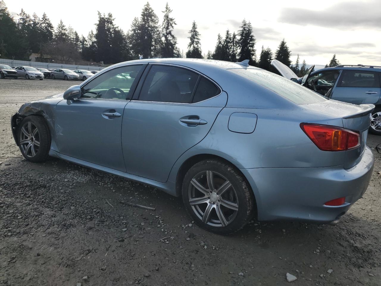 2010 Lexus IS - Image 2