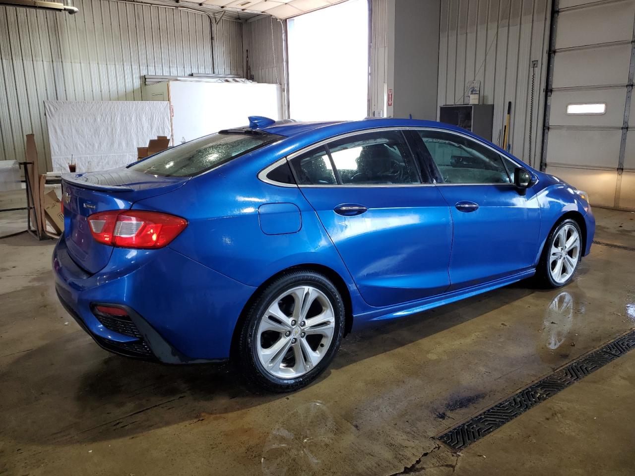 2016 Chevrolet Cruze - Image 3