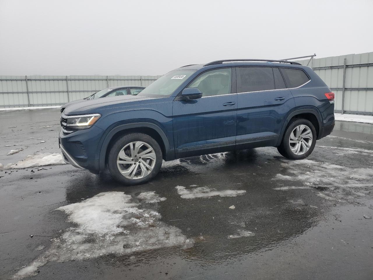 2021 Volkswagen Atlas - Image 1