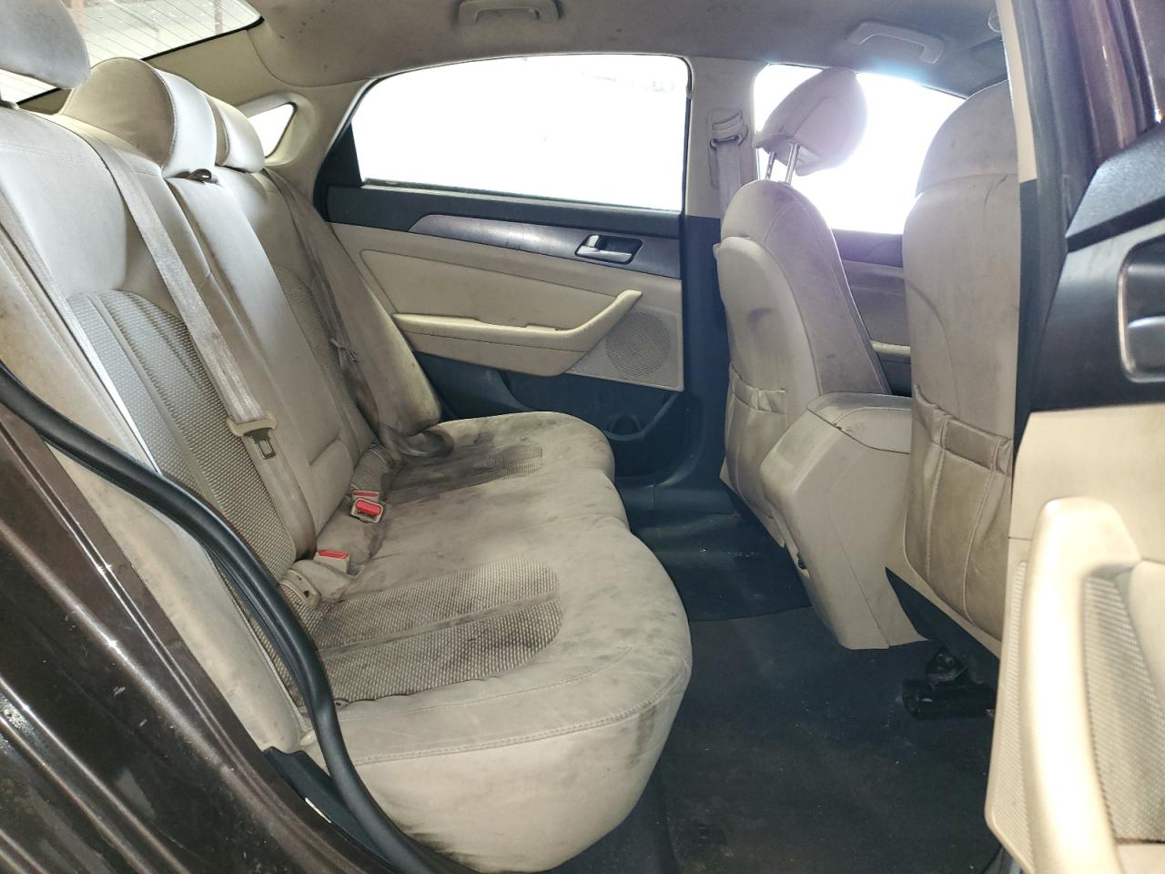 2015 Hyundai Sonata - Image 10
