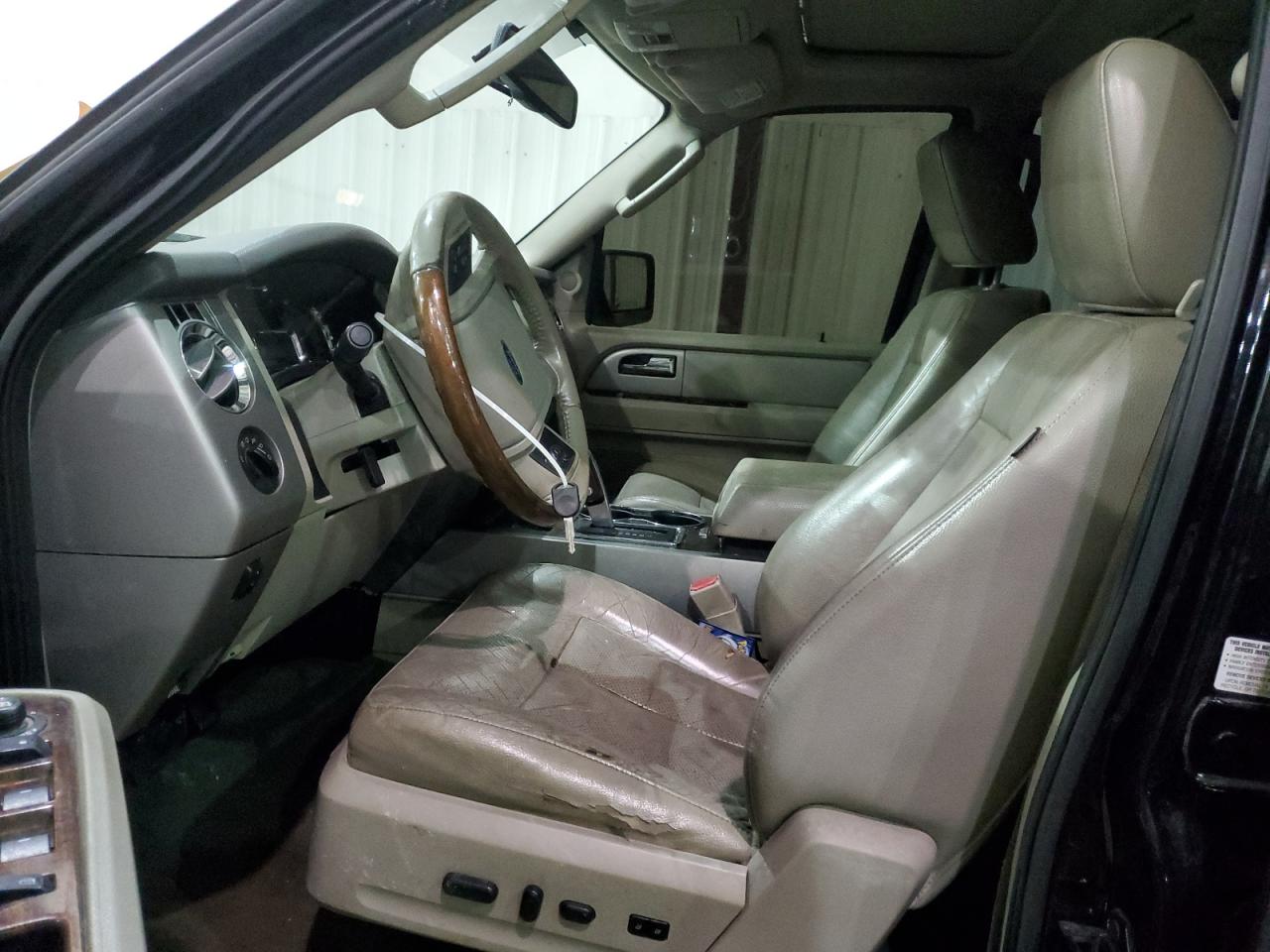 2010 Ford Expedition - Image 7