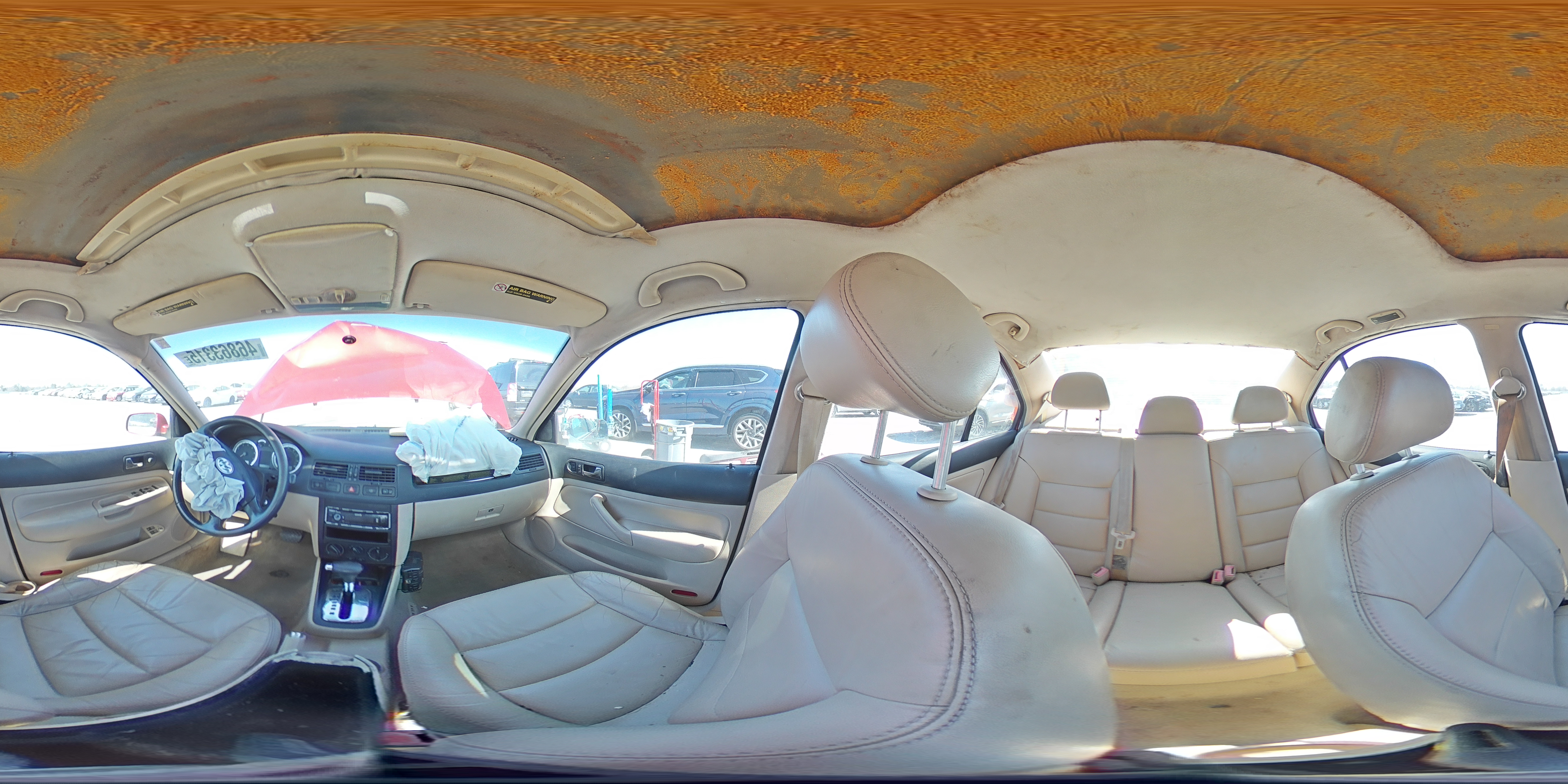 2005 Volkswagen Jetta - Image 12