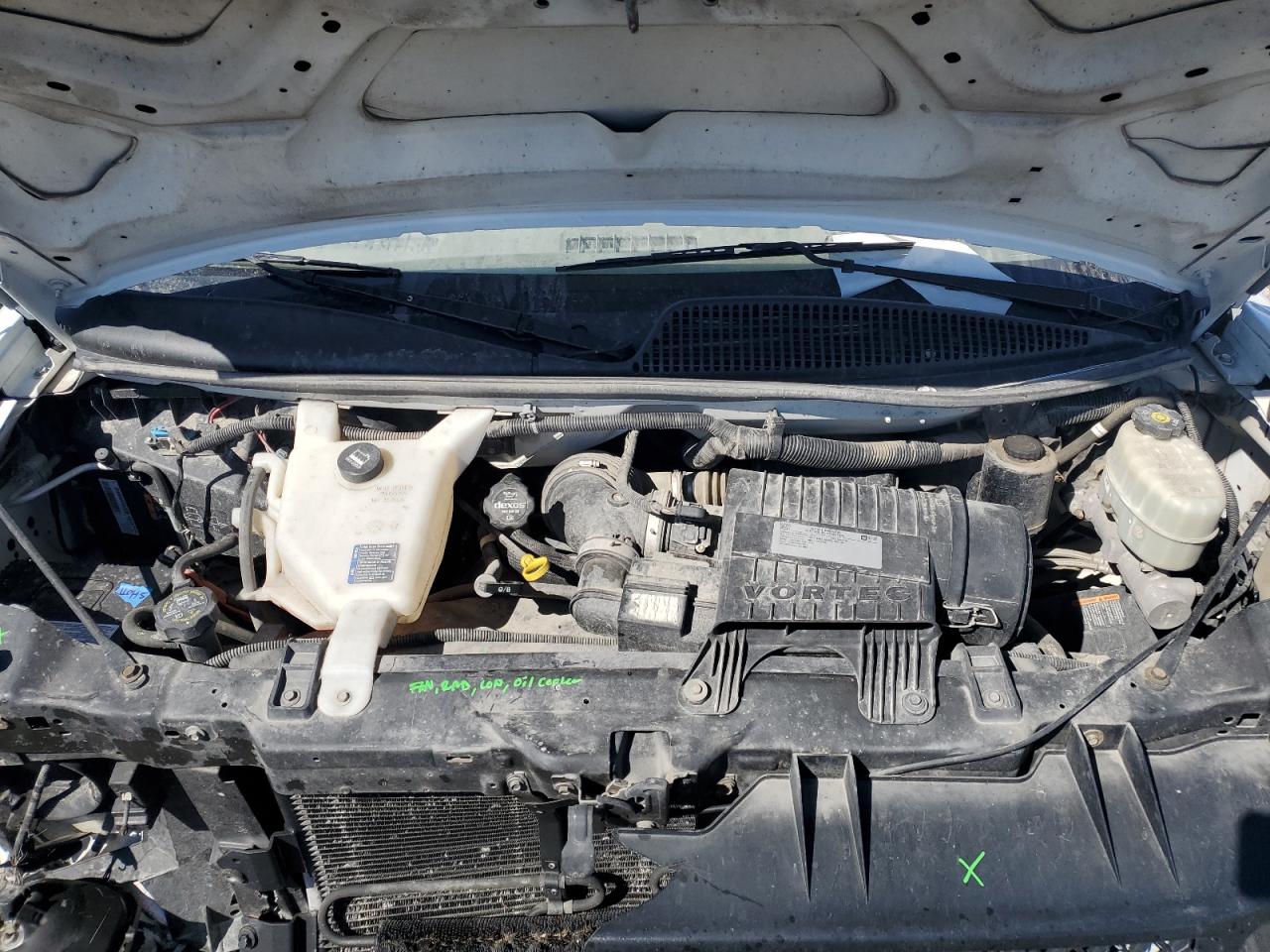 2017 GMC Savana - Image 12