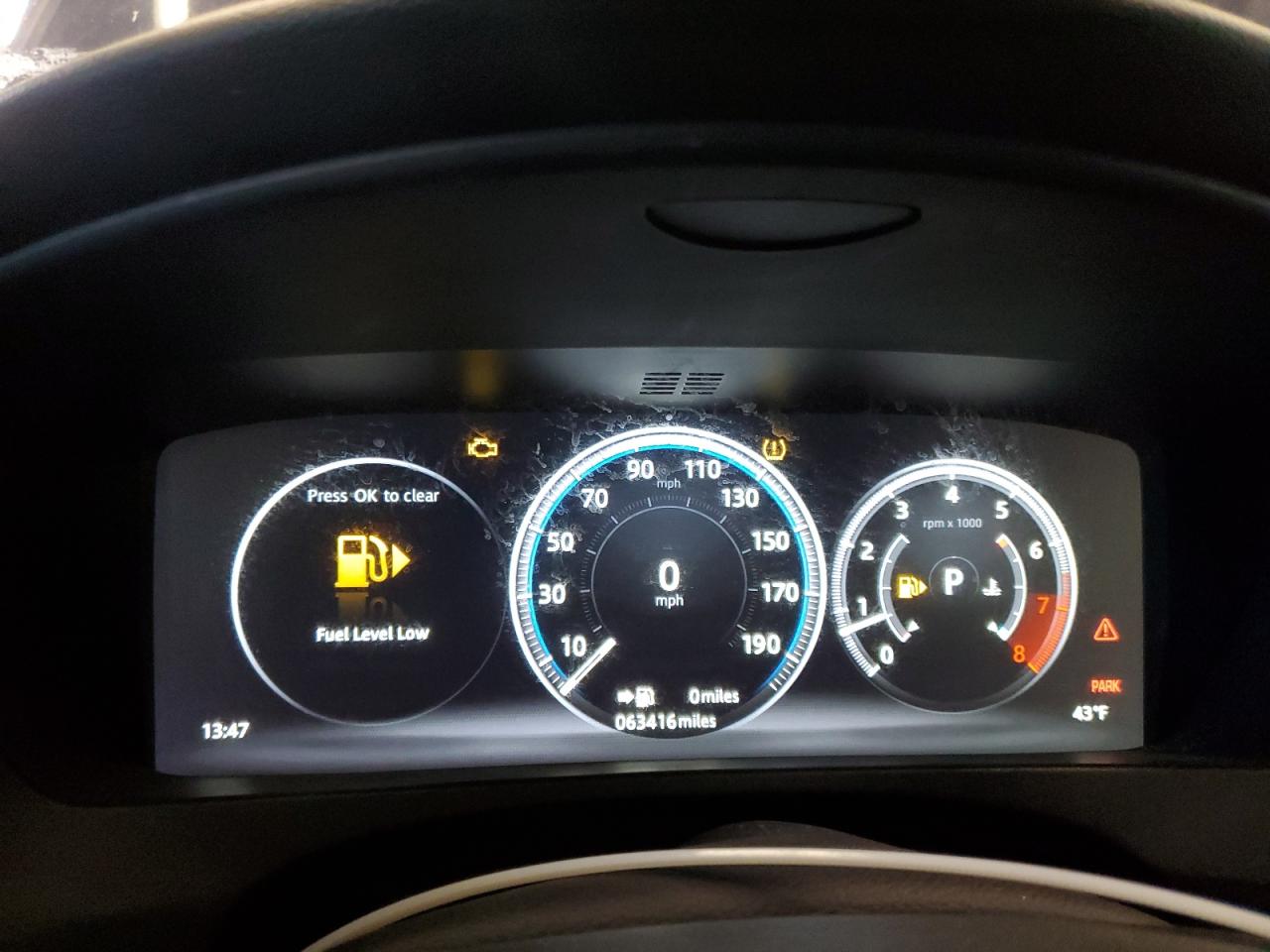 2018 Jaguar XE - Image 9
