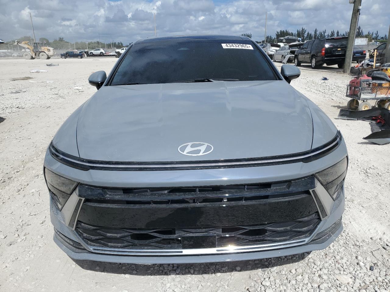 2024 Hyundai Sonata - Image 5