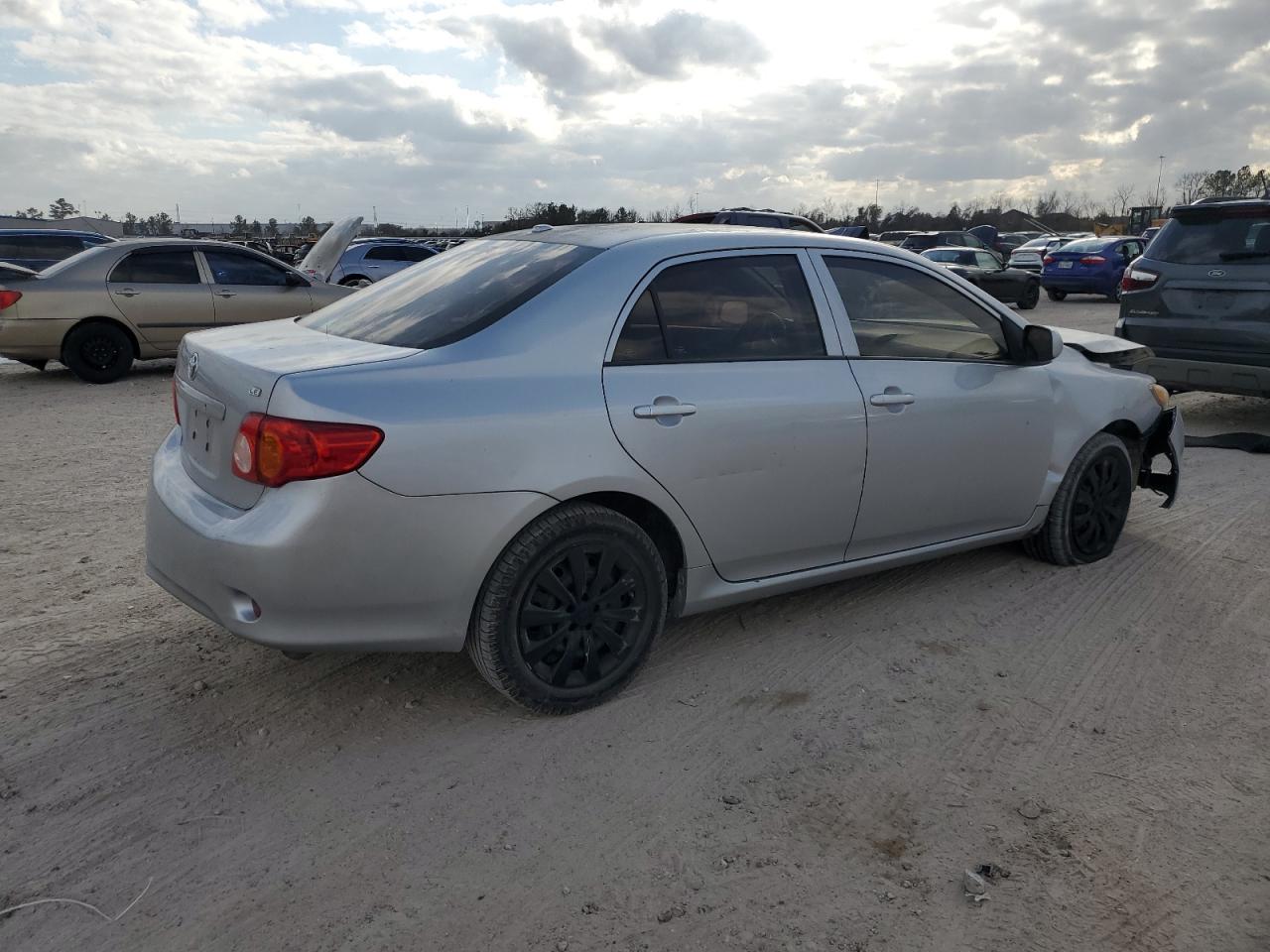 2010 Toyota Corolla - Image 3