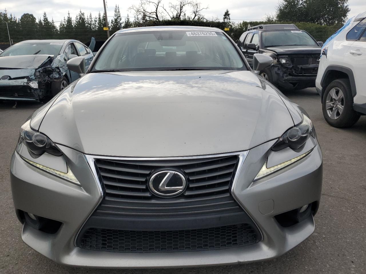 2014 Lexus IS - Image 5