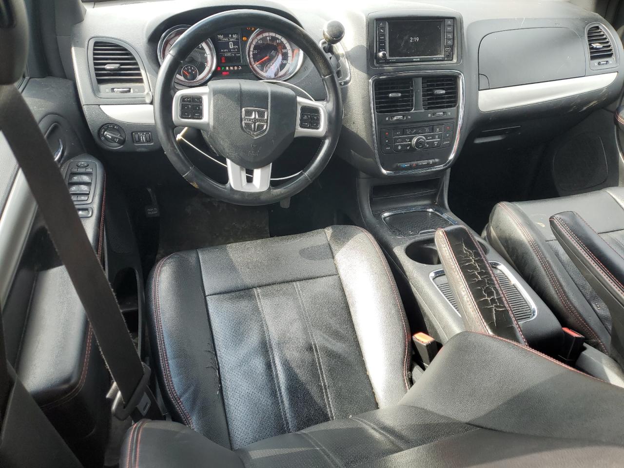 2020 Dodge Caravan - Image 8
