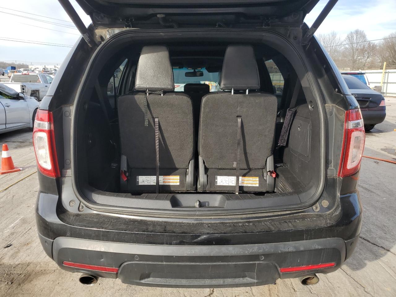 2011 Ford Explorer - Image 6