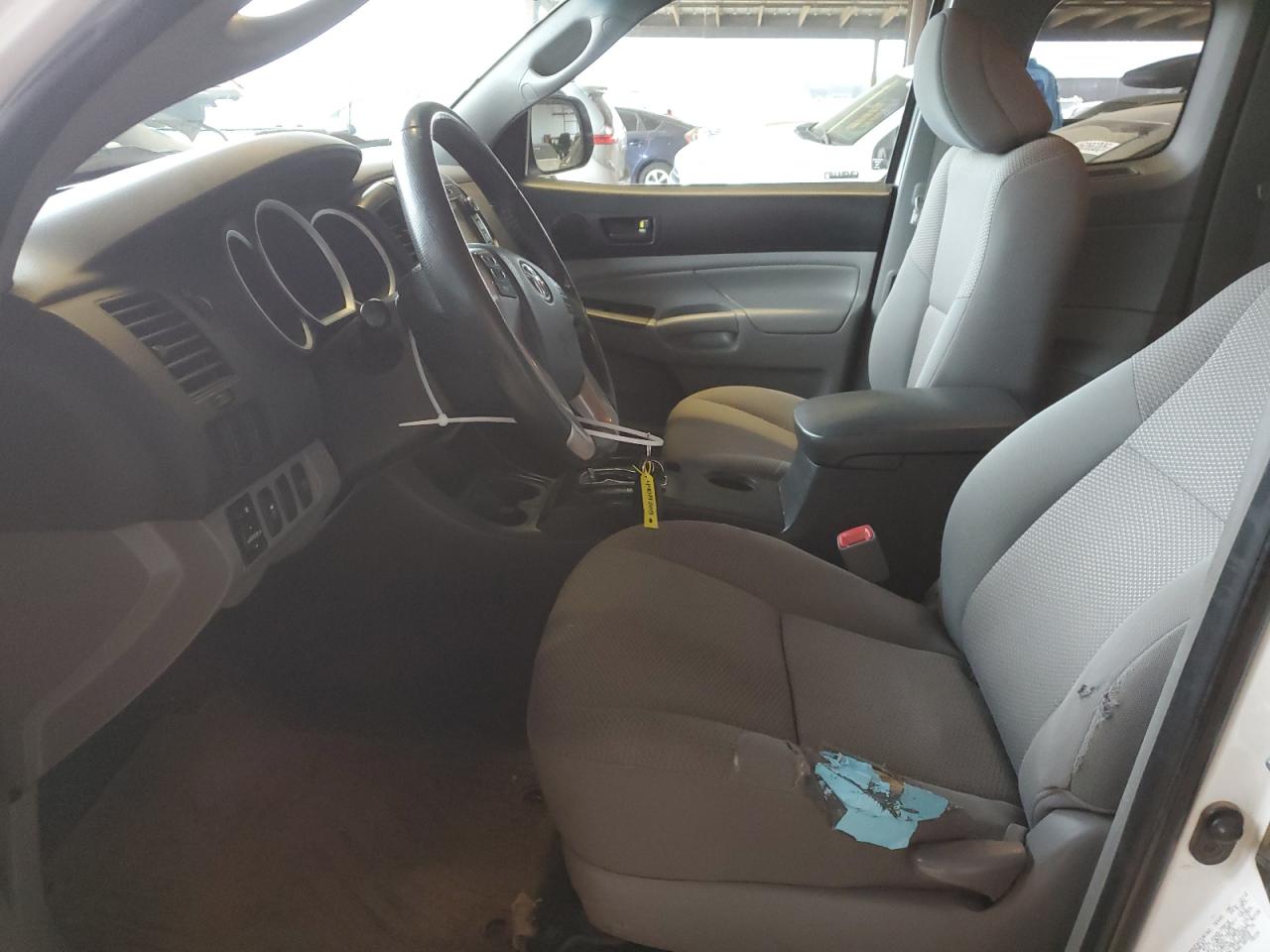 2013 Toyota Tacoma - Image 7