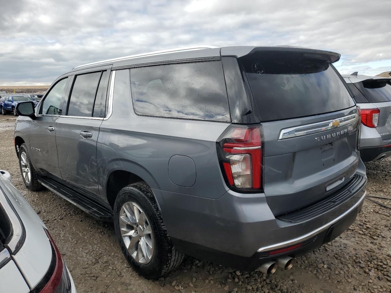2022 Chevrolet Suburban - Image 2