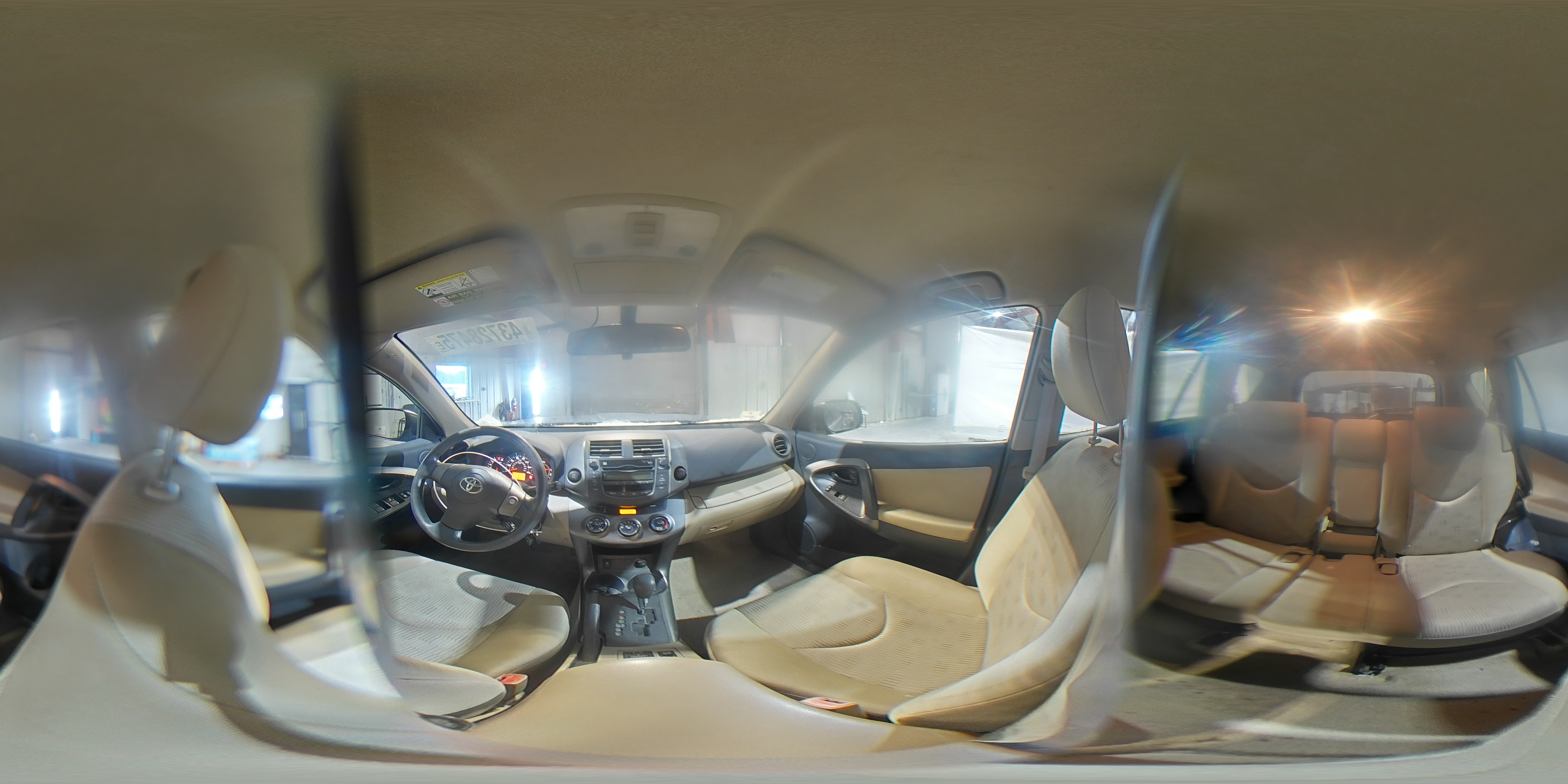 2010 Toyota RAV 4 - Image 13