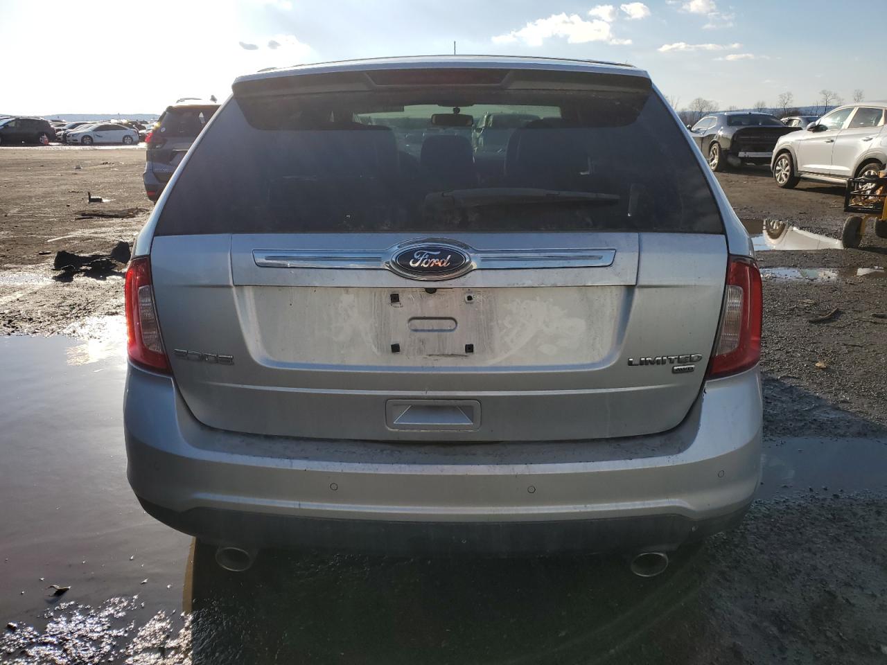 2011 Ford Edge - Image 6
