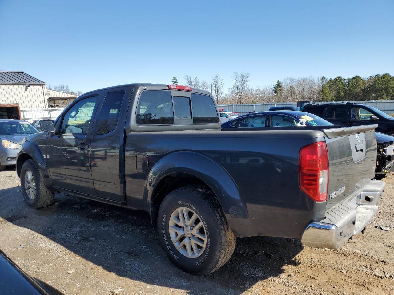 2014 Nissan Navara (Frontier) - Image 2