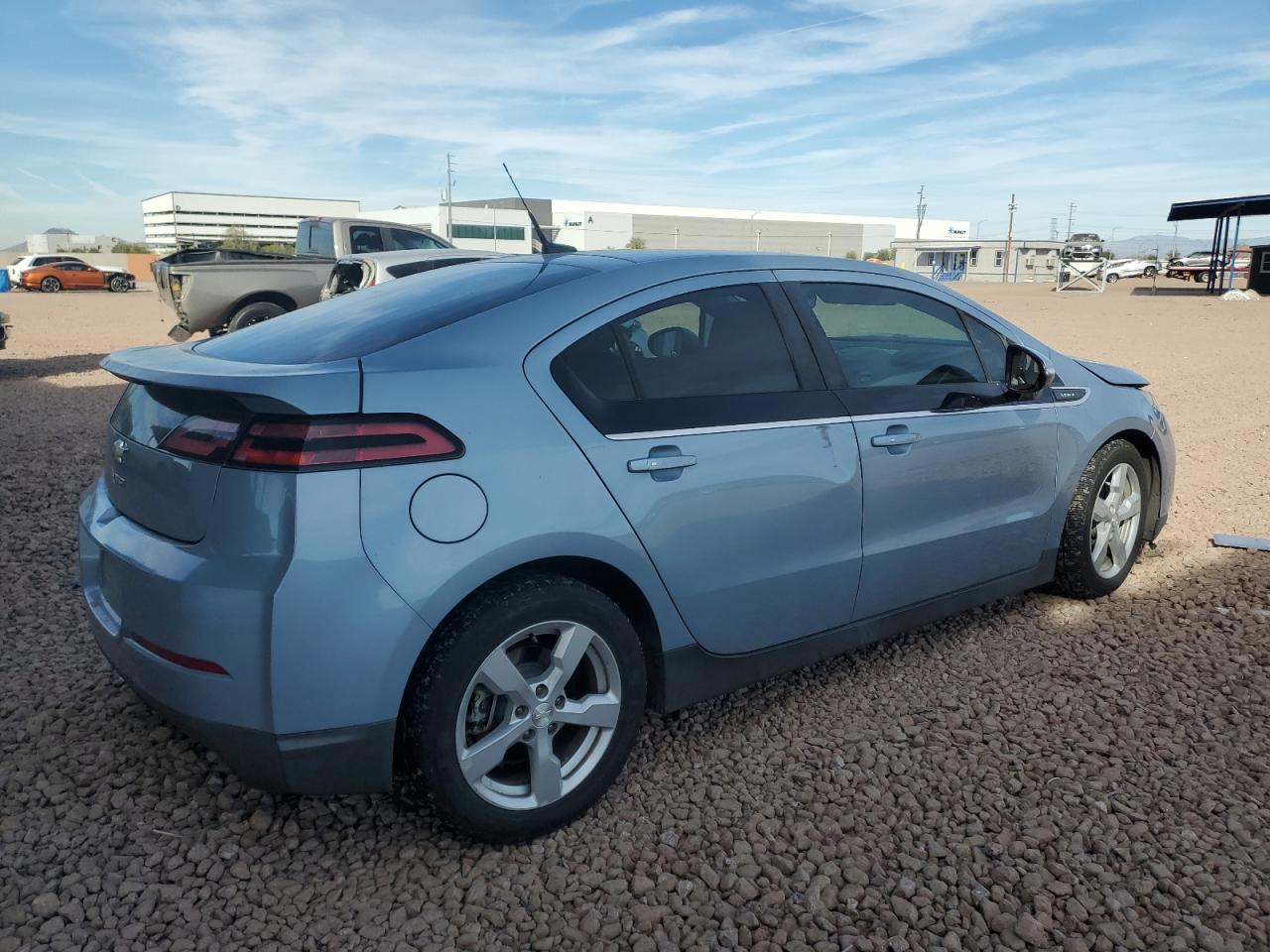 2013 Chevrolet Volt - Image 3