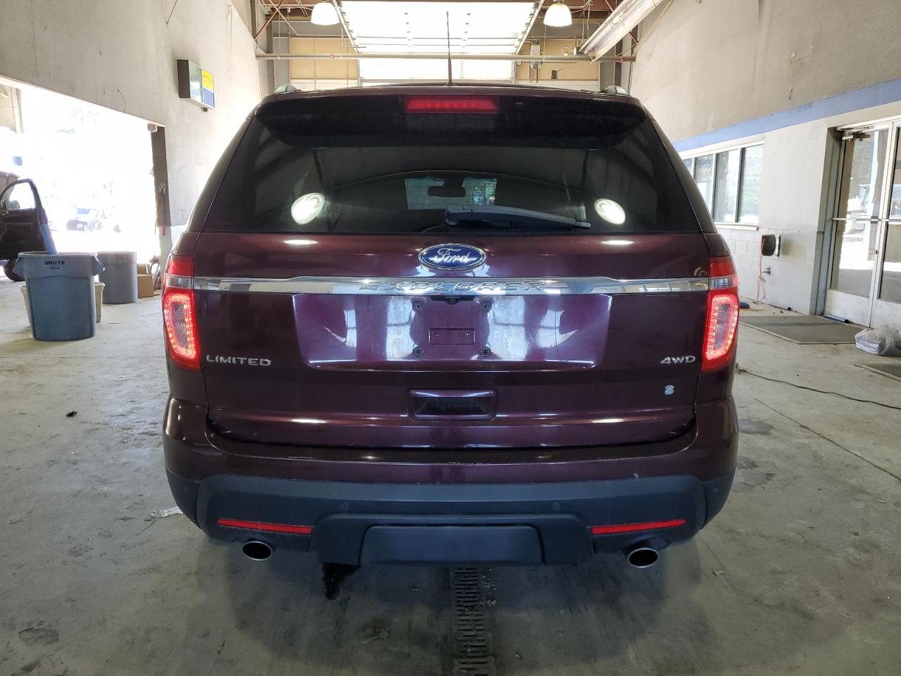 2011 Ford Explorer - Image 6