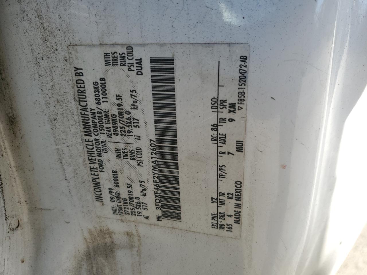 2000 Ford F450 - Image 12