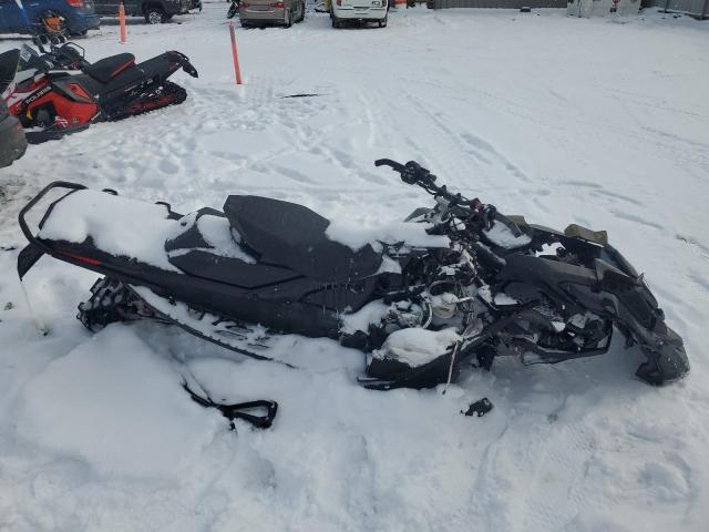 2024 SKIDOO SNOWBMOBIL