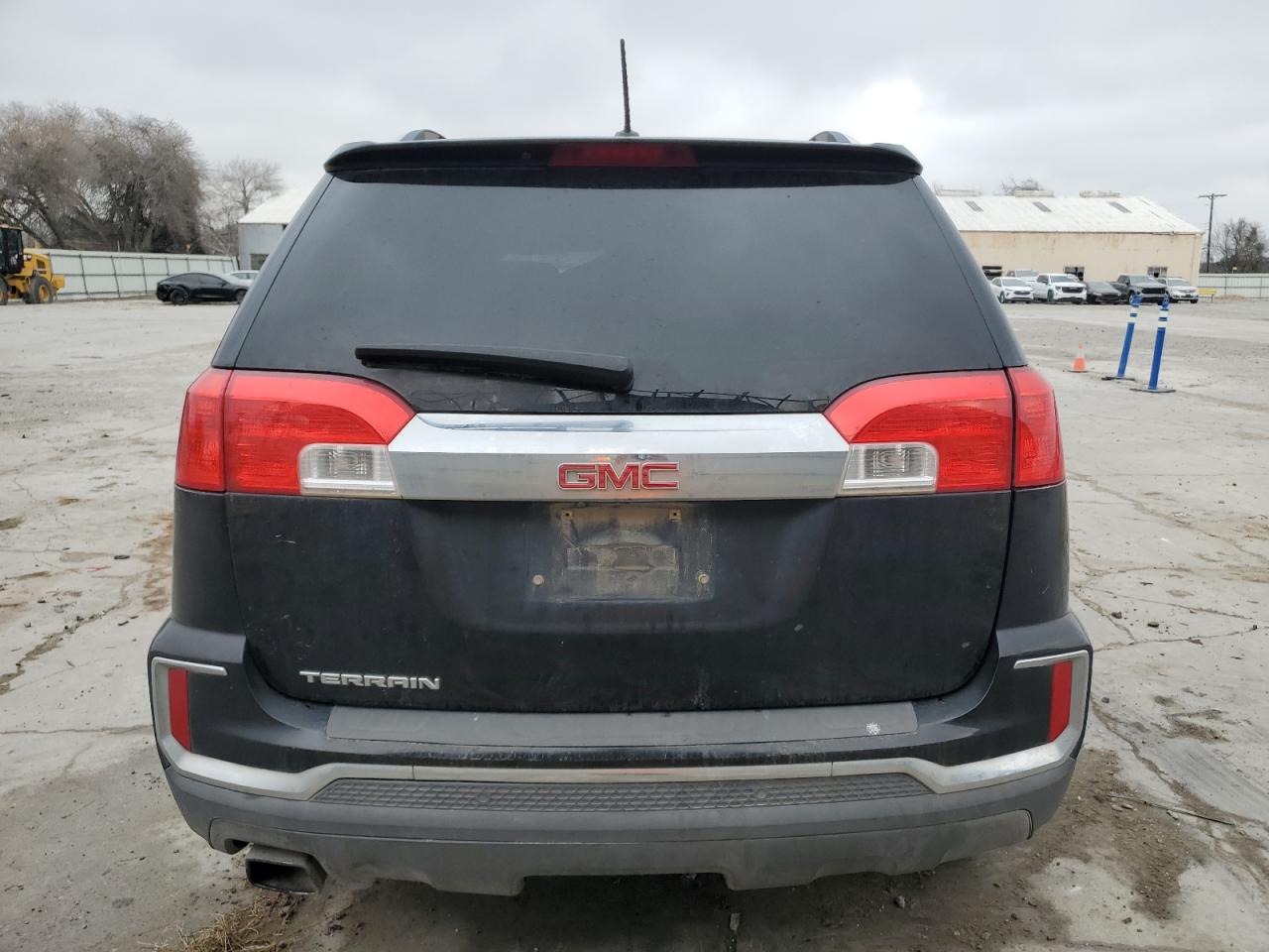 2017 GMC Terrain - Image 6