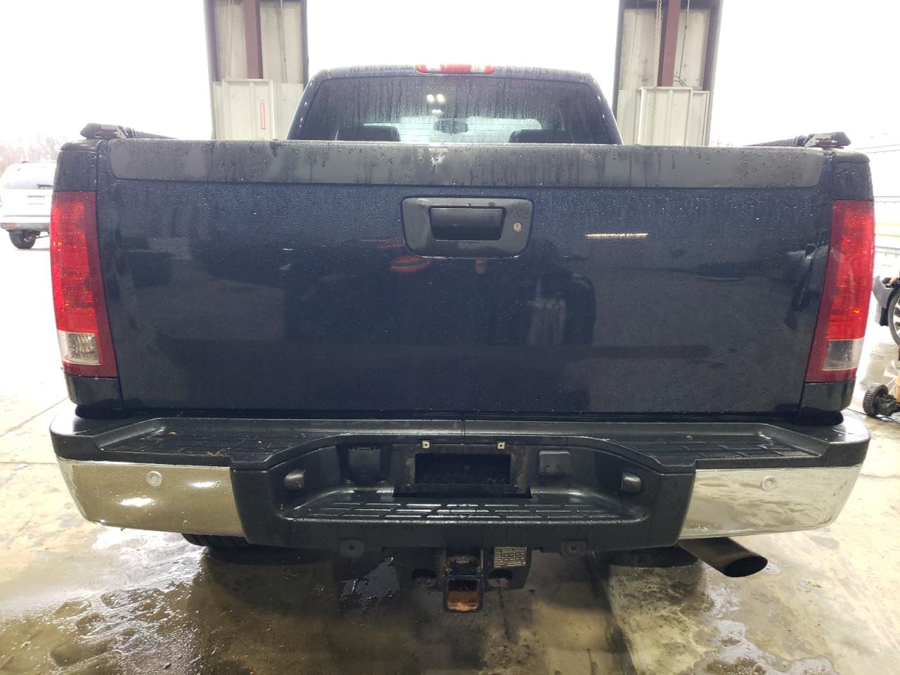 2011 GMC Sierra - Image 6