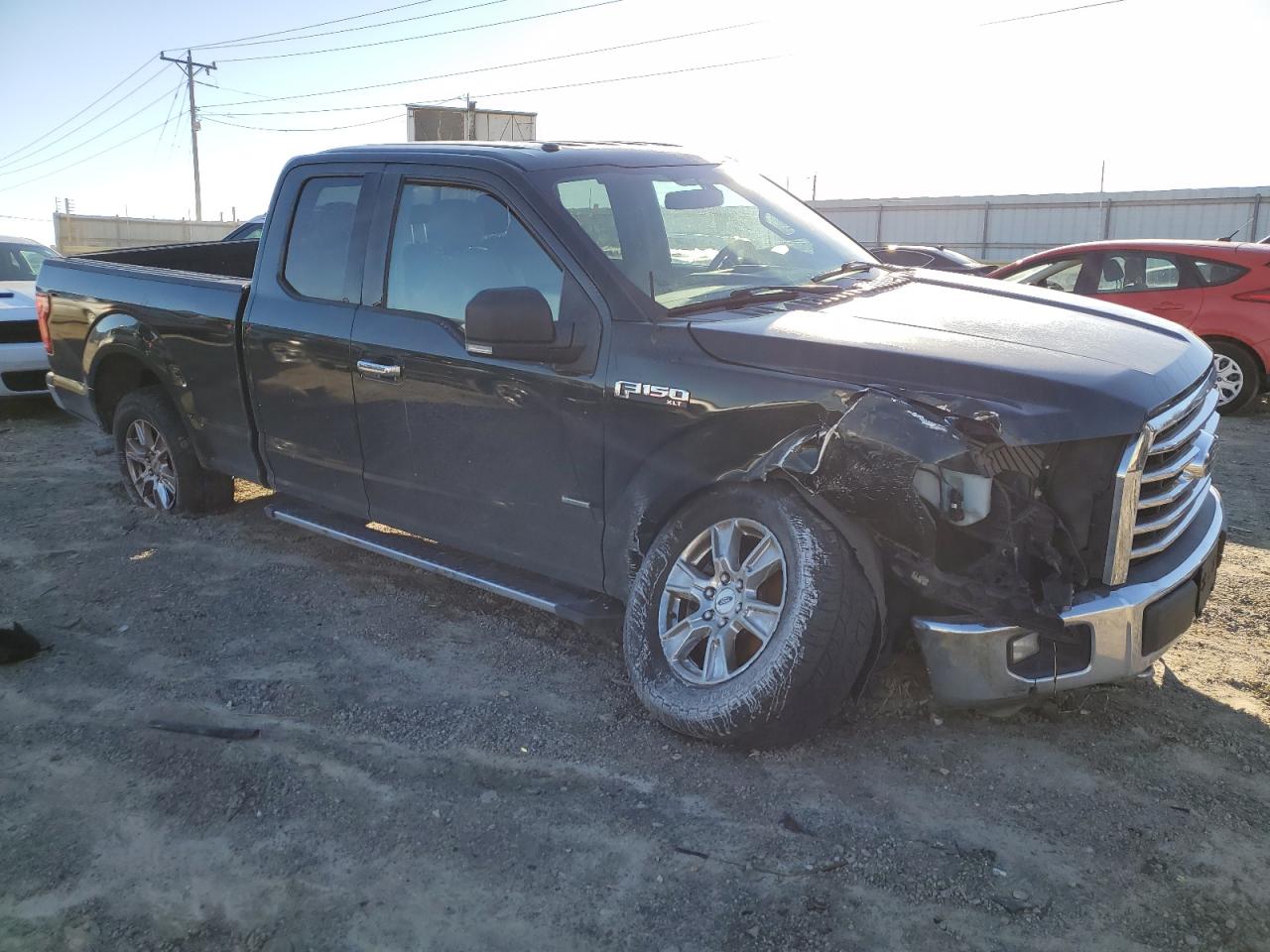 2015 Ford F-150 - Image 4