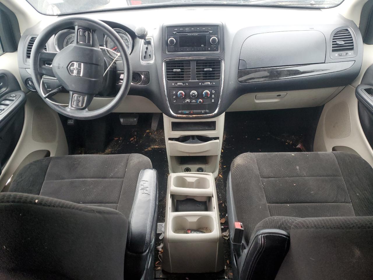 2013 Dodge Caravan - Image 8