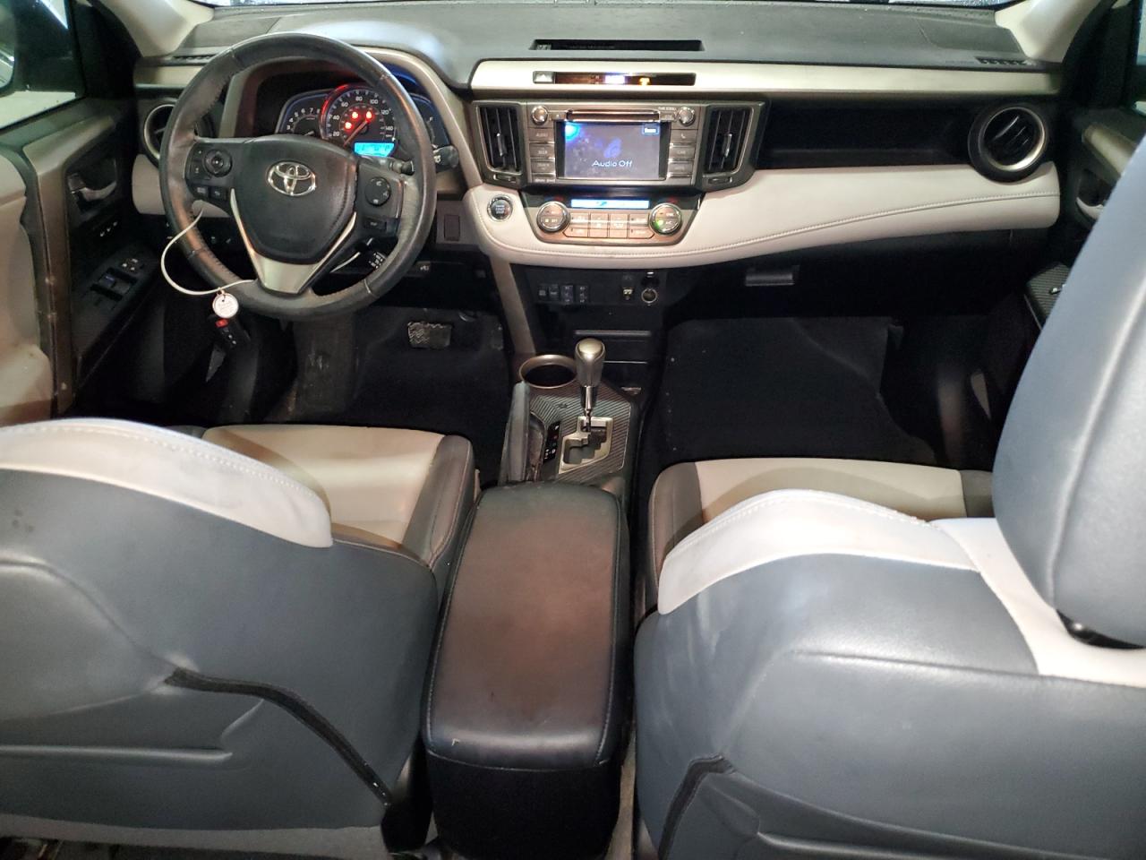 2013 Toyota RAV 4 - Image 8