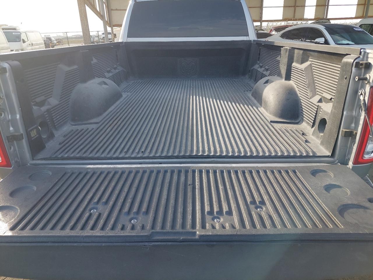 3C6UR5HL9KG586528 - 2019 Dodge RAM - #45433715